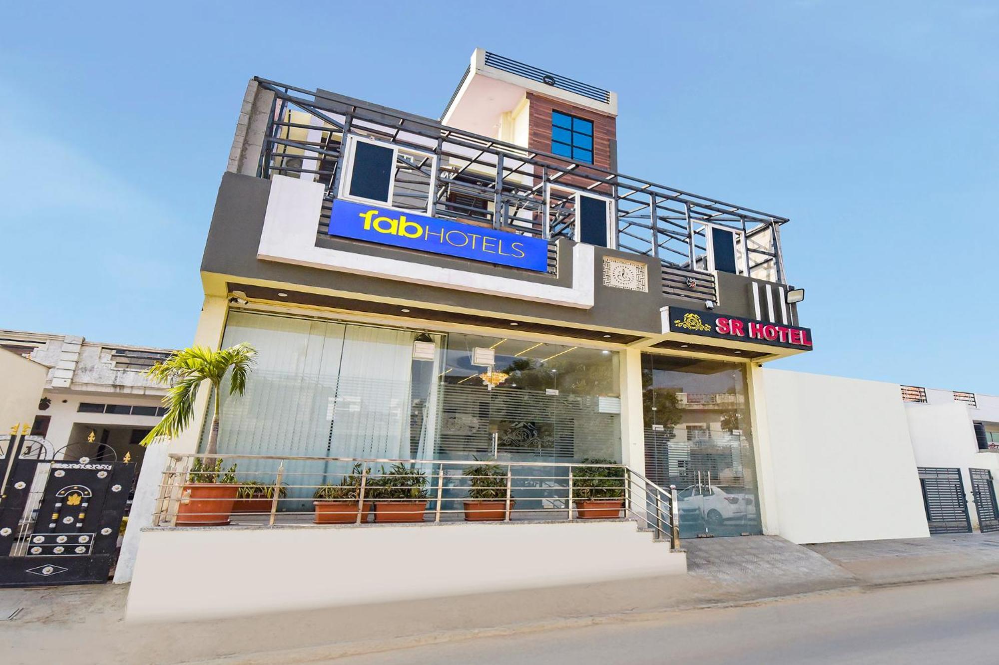ג'איפור Fabhotel Sr מראה חיצוני תמונה