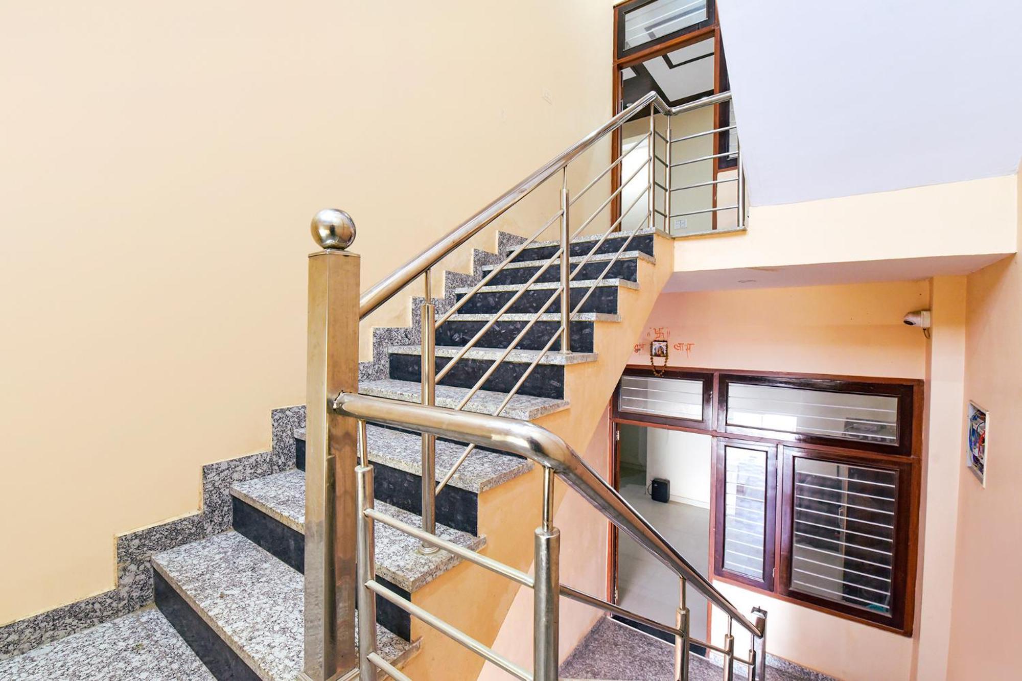 ג'איפור Fabhotel Sr מראה חיצוני תמונה